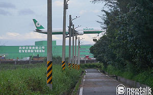 黃金交叉？謝金河點出航空業與半導體產業出現巨變了