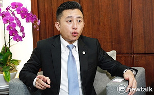 檢索系統判定林智堅論文與他人文章重覆42% 深綠醫：懶到人神共憤