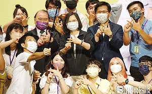 「讓新北和台灣有更好的未來」 蔡英文力挺18歲公民權和林佳龍當選