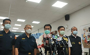影》台南殺警犯嫌遭逮捕 黃偉哲：失去英勇員警 破案沒有一絲喜悅