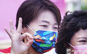 蔣萬安還未辭立委 黃珊珊證實週六請辭、反酸對方運用行政資源