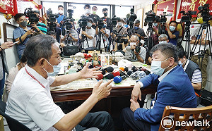 陳時中：高端價格沒什麼好不敢公開的