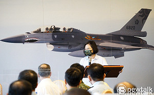 因應8月中國軍演 蔡英文首度透露花蓮戰機緊急起飛36架次