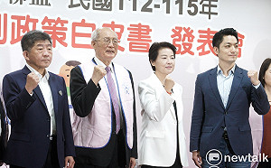 高端二期臨床委託中資？黃珊珊點名陳時中：每天喊抗中保台在幹什麼