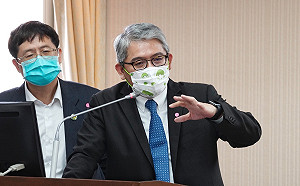 役期擬延長 內政部:常備役、替代役役期將相同
