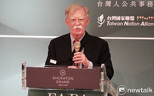 FAPA週年晚會》波頓挺美國外交承認台灣　曹興誠酸中華民國如穿死人壽衣