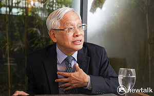 郭台銘控堅持名稱致BNT破局 郭倍宏敲碗問：哪個部門敢自稱 「獨立的台灣政府」