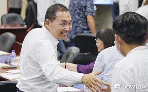 侯友宜吃「老三盒餐」引關切 藍委：拿來操作不合適也不好笑