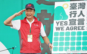 出席「還路於民」遊行 郭台銘自曝晚上散步也曾2度差點被車撞 