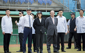 新竹棒球場檢測報告指缺失 營造商：不可能國產車契約要進口車等級