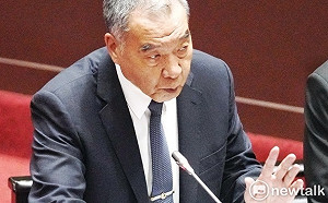 郭璽當1年顧問就被停掉 邱國正曝：有一些事做得太過分