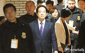 侯友宜政見會大講拚治安  賴清德競總提數據：新北都管不好還管全國？