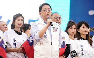 黃金週造勢驚喜現身 管中閔挺侯友宜批綠「有利益就貪」
