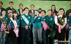 細數離台4年高雄改變 蕭美琴催立委票：怎跟國際解釋國會議長用膝蓋走路？