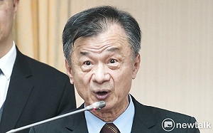 邱太三：中配入籍縮短是「潘朵拉盒子」連國民黨過半也修不了 