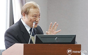 國情報告採即問即答？ 黃國昌怒批綠營執政在野意見不同 