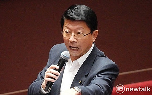 謝龍介預告 兩周內三讀全民普發現金1萬