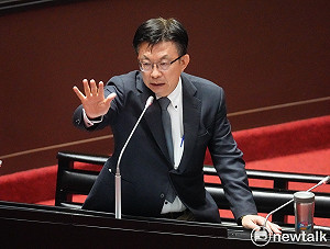 郭國文反擊陳亭妃「代理人」說:絕對不是這種小格局