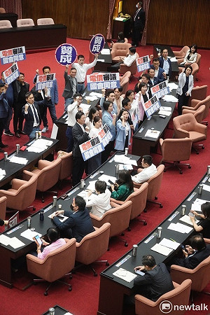 《電業法》修法逕付二讀 未來電價調漲恐要立院同意