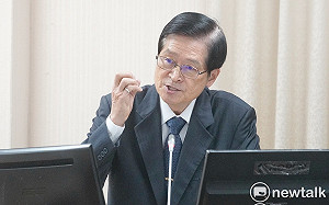 移除蔣介石銅像？嚴德發：現狀不能破壞、有榮民每天擦亮蔣公畫像