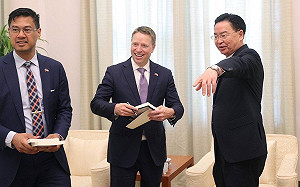 評《時代雜誌》專訪 美前國安官員稱賴總統富有同理心  絕無意製造兩岸衝突 