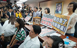 轟藍白再聯手強渡關山、修惡選罷法！范雲：附身分證影本 資料外洩誰負責？