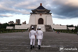 續推轉型正義  文化部:7/15起國軍儀隊撤出中正紀念堂銅像大廳!