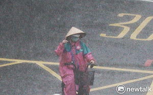 17縣市大雨特報！氣象署：注意雷擊及強陣風