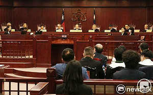 覆議否決就該接受？行政院：怎能放縱違憲法律繼續存在