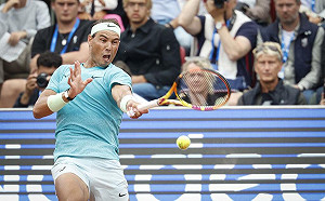 「紅土之王」備戰奧運 納達爾擊退英國第5種子晉8強