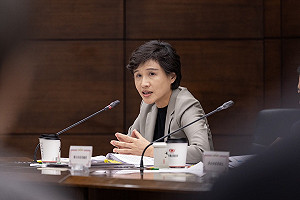 鄭麗君召開穩定物價小組會議 掌握中元普渡祭祀商品及風災後農產品供需