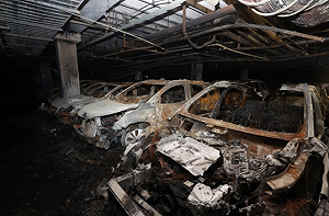 火燒140車! 南韓地下停車場變火海 賓士無預警爆炸 中國電池是罪魁禍首