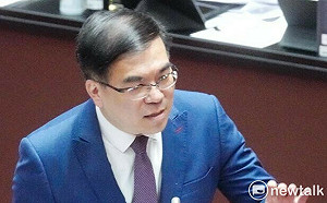 2030減碳目標調整!年底前公布新版 彭啟明:擬設地方「永續長」