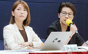 黃珊珊、陳智菡開「民眾黨查帳記者會」四叉貓：這根本是迴避問題