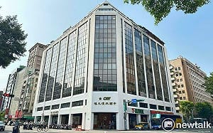 昔喊用自己名字買監督力道大   他踢爆：柯文哲上月把自己買的商辦賣掉了...