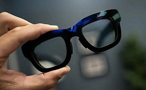 黃仁勳試戴後也驚艷！ Meta首款天價AR眼鏡亮相