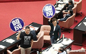 管仁健觀點》國民黨為何支持「長大的小明」來台灣？