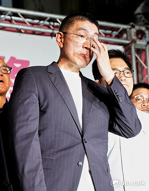 謝國樑花了兩次選舉經費  律師:奇怪標案會變多 幾年後一次業力引爆