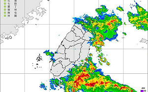 豪雨特報》雨彈猛烈來襲！ 4縣市「豪雨特報」、大豪雨襲宜蘭