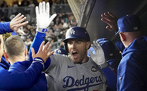 「自由人」連三場開轟！ 道奇4：2再勝  洋基被逼入絕境