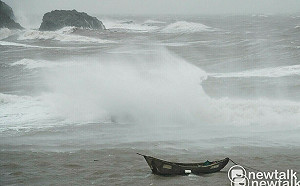 康芮颱風來勢洶洶 海巡署苗中彰海邊勸離65人