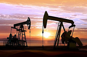 美元走軟、OPEC+增產再延後  油價強彈2%