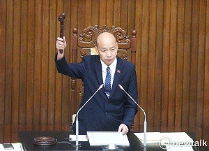 「運動部」成立解套 立院三讀行政院「部」上限可達15個