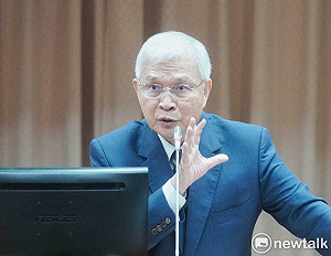 台灣遭列匯率操縱觀察名單「恐成常態」 楊金龍建議:可擴大對美採購