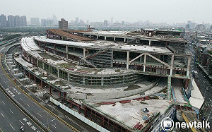 中工得標魚果市場有詭？吳靜怡指「柯文哲京華城百億貪婪的開端」