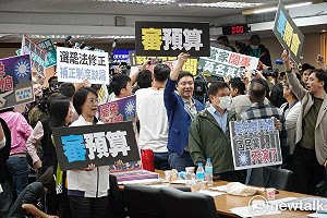 藍委提罷免成案「韓國瑜條款」 綠黨團一早杯葛喊:審預算!