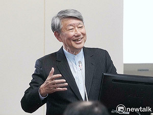 何時掌握川普關稅暫踩剎車?郭智輝:早上5點