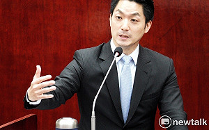吳靜怡控遭警跟蹤!議員轟蔣萬安:特權禮遇徐巧芯?蔣家白色恐怖再現!