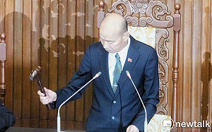 原民會組織法修正三讀 主委山地平原輪流當、委員全改無給職 