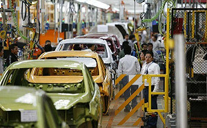 車商剉咧等！WSJ：川普關稅提案 恐讓美國每輛車平均成本多3,000美元